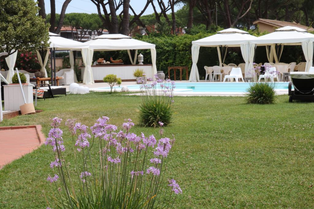 Hotel Velcamare Tarquinia Exterior foto